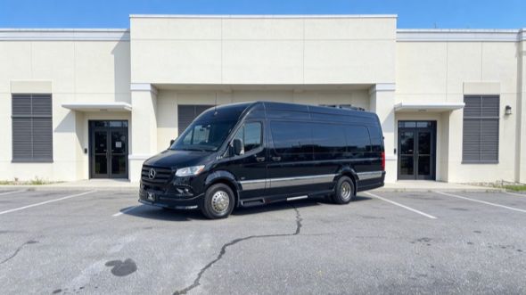 el cajon 15 passenger sprinter van